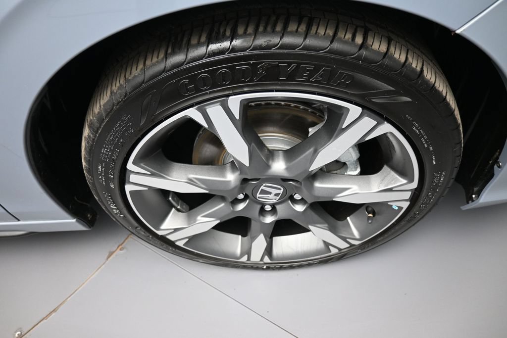 Used 2025 Honda Civic Sport Touring image 13