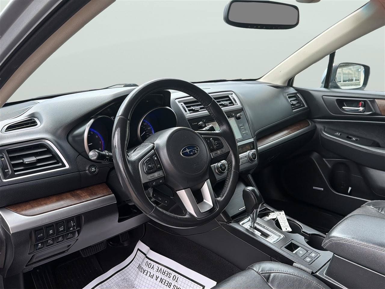 Used 2016 Subaru Outback 2.5i Limited AWD/4WD image 11