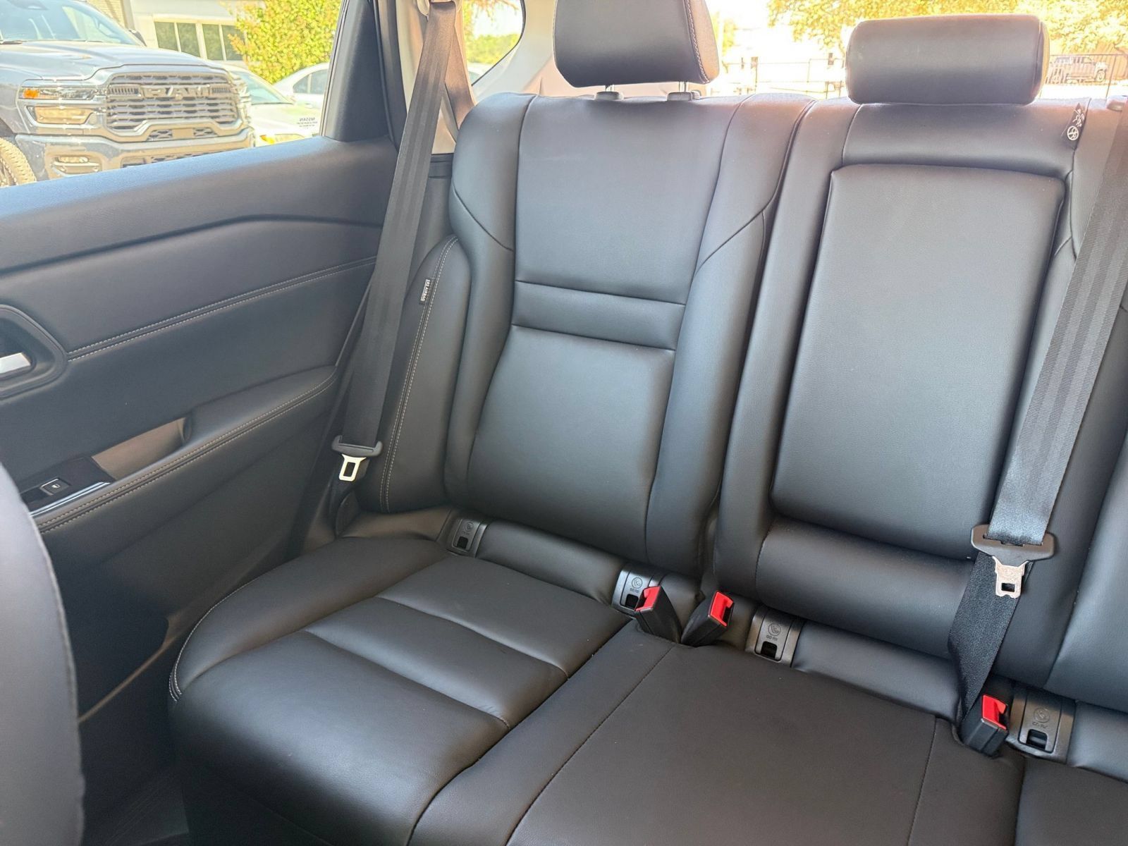 Used 2026 Nissan Rogue SL FWD image 40