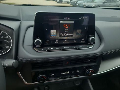 New 2026 Nissan Rogue SV FWD image 14