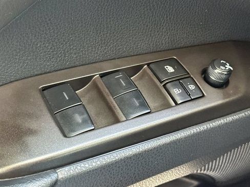 Used 2024 Toyota Camry SE FWD image 14