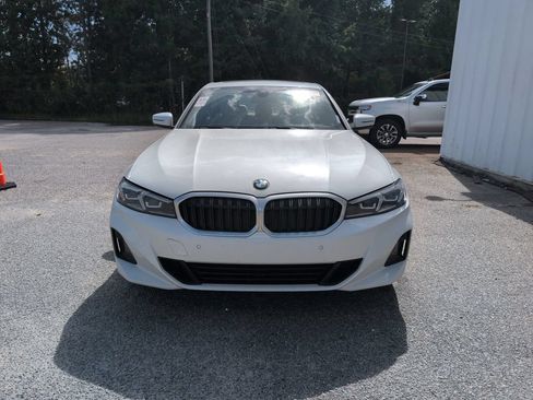 Used 2025 BMW 330i Sedan RWD image 3