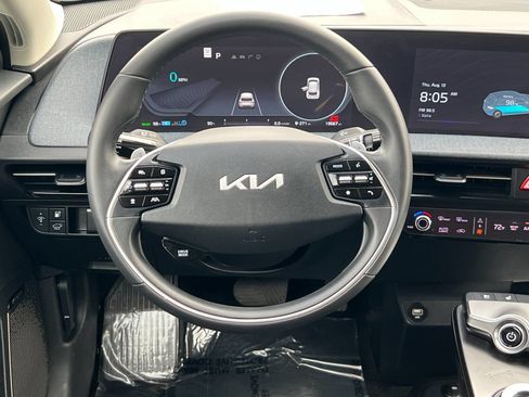 Certified 2023 Kia EV6 Wind RWD image 13