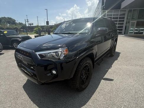 Used 2021 Toyota 4Runner SR5 image 7