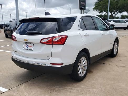 Used 2020 Chevrolet Equinox LT FWD image 3