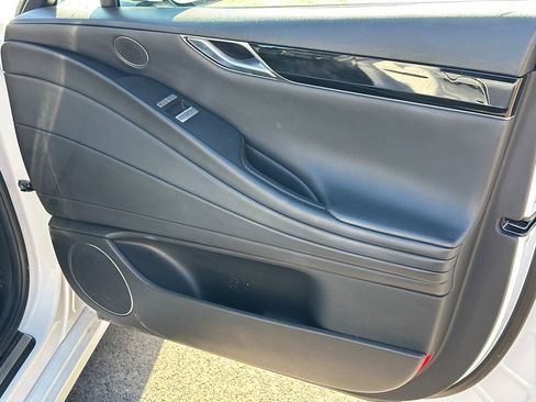 Used 2024 Genesis G80 2.5T image 14