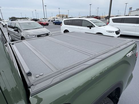 Used 2022 Toyota Tundra Limited w/ TRD Off-Road Package image 10