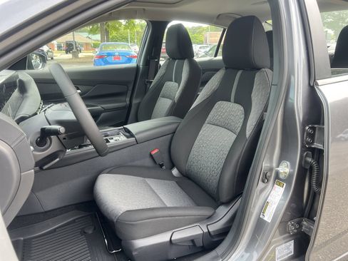New 2026 Nissan Sentra SV FWD image 16