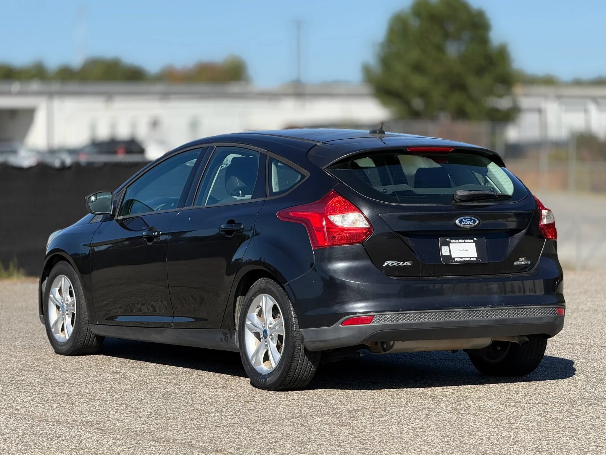 Used 2012 Ford Focus SE FWD image 10