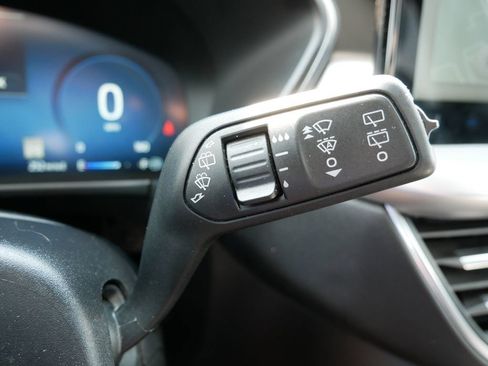 Used 2024 Ford Escape Platinum AWD/4WD image 28