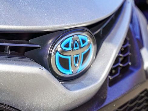 Used 2024 Toyota Camry XSE image 12