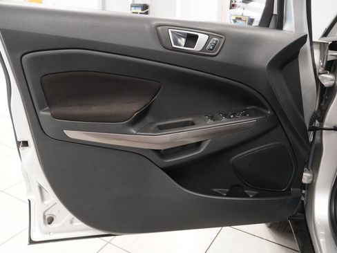 Used 2018 Ford EcoSport SE AWD/4WD image 17