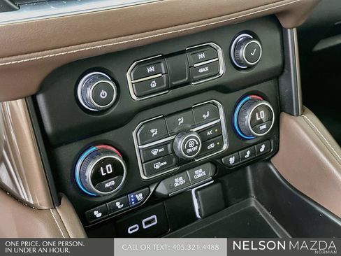 Used 2021 Chevrolet Tahoe High Country w/ Premium Package AWD/4WD image 19
