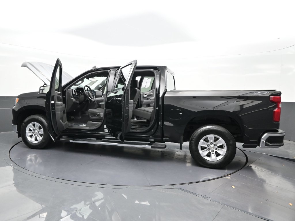 Used 2023 Chevrolet Silverado 1500 LT RWD image 31