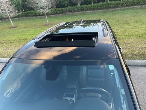 Used 2022 Jeep Grand Cherokee Limited image 43