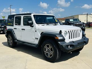 Used 2022 Jeep Wrangler Unlimited Sport AWD/4WD video 2
