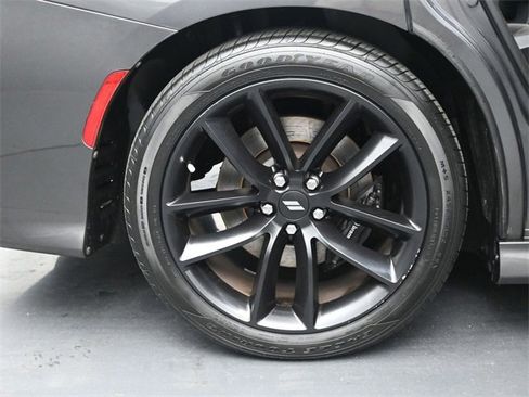 Used 2021 Dodge Charger R/T w/ Plus Group image 37