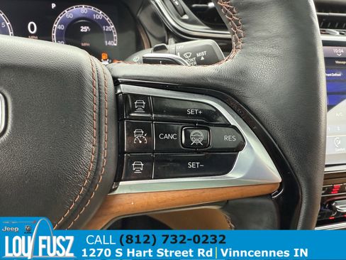 Used 2024 Jeep Grand Cherokee L Summit image 27