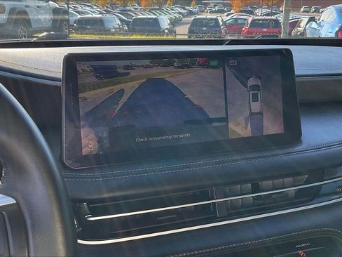 Used 2025 INFINITI QX60 Luxe w/ Black Edition image 21