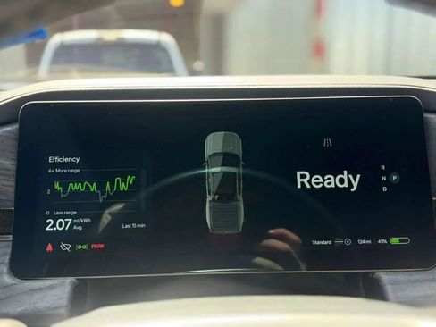 Used 2022 Rivian R1T Launch Edition image 15