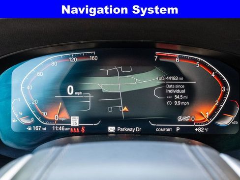 Used 2022 BMW 530i xDrive w/ Premium Package AWD/4WD image 4