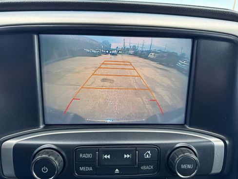 Used 2017 GMC Sierra 1500 SLE w/ SLE Value Package RWD image 18