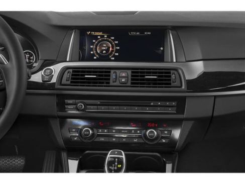Used 2015 BMW 535i xDrive Sedan AWD/4WD image 10