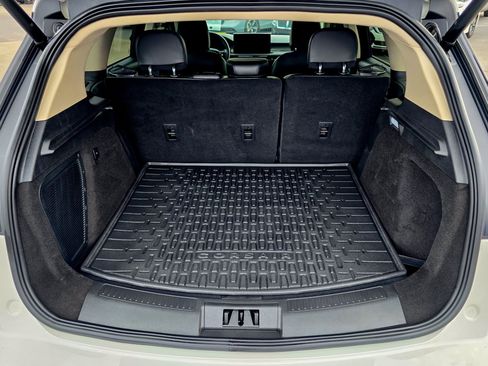 Used 2024 Lincoln Corsair FWD image 30