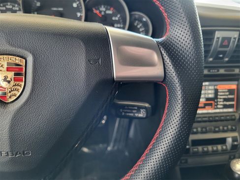 Used 2006 Porsche 911 Carrera 4 image 19