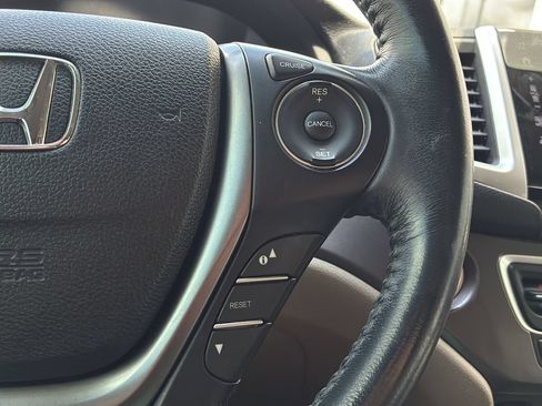 Used 2017 Honda Pilot EX-L image 28