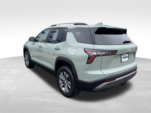 Certified 2025 Chevrolet Equinox LT w/ Convenience Package II image 12