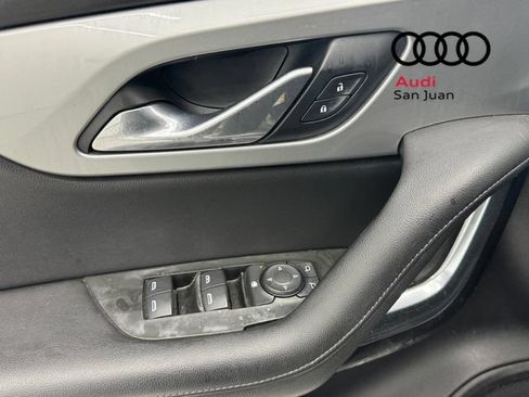 Used 2019 Chevrolet Blazer LT FWD image 28