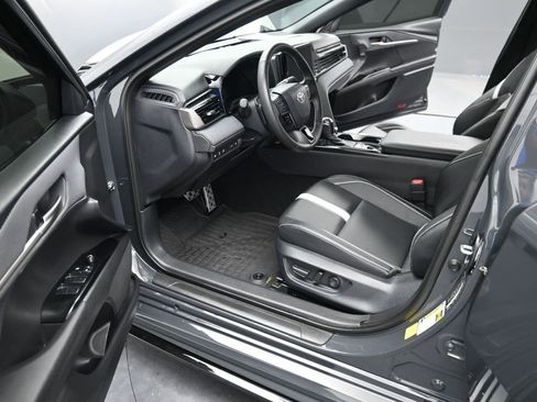 Used 2026 Toyota Camry SE FWD image 11