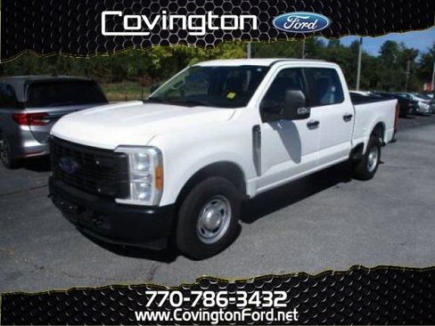Used 2023 Ford F250 XL image 1
