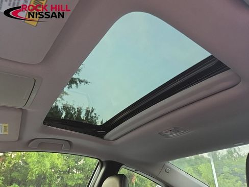 Used 2015 Honda Accord EX-L image 28