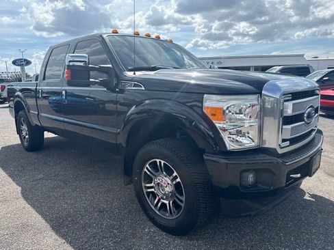 Used 2016 Ford F250 Platinum AWD/4WD image 3