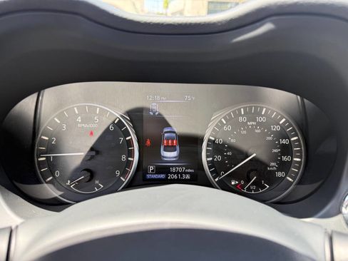 Used 2023 INFINITI Q50 Luxe w/ Cargo Package RWD image 34