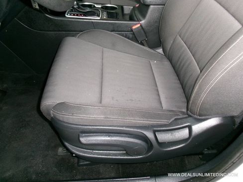 Used 2020 Kia Sportage LX AWD/4WD image 7