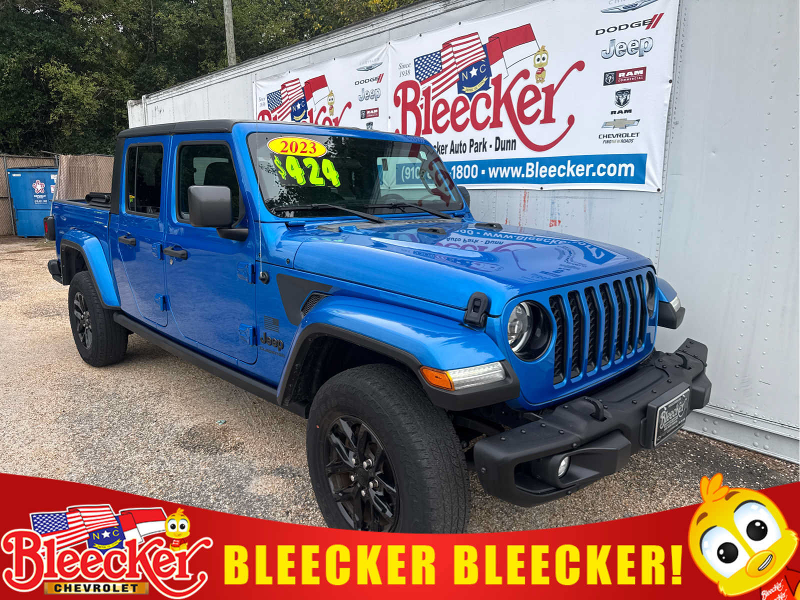 Used 2023 Jeep Gladiator Sport AWD/4WD image 1