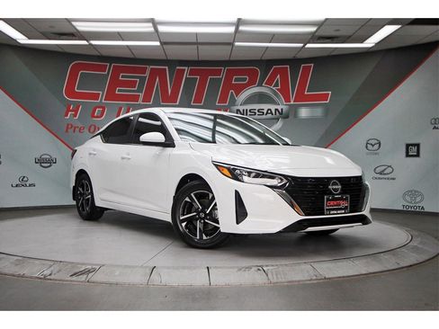 Used 2025 Nissan Sentra SV w/ All-Weather Package image 1