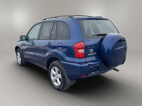 Used 2004 Toyota RAV4 2WD image 4