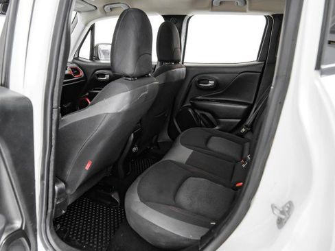 Used 2023 Jeep Renegade Trailhawk image 36