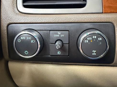 Used 2008 GMC Yukon SLT image 29