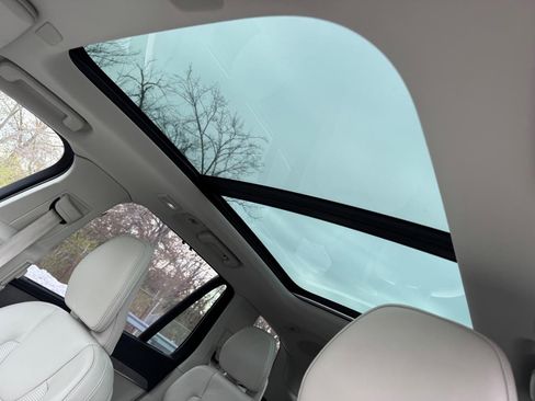 Used 2023 Volvo XC90 T8 Ultimate w/ Protection Package image 19