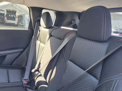 New 2026 Mitsubishi Outlander ES image 11