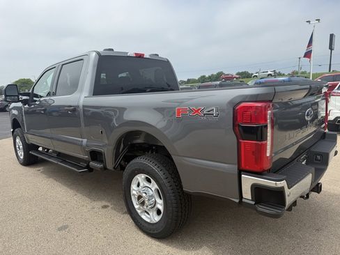 New 2025 Ford F350 XLT w/ 360-Degree Camera Package image 5