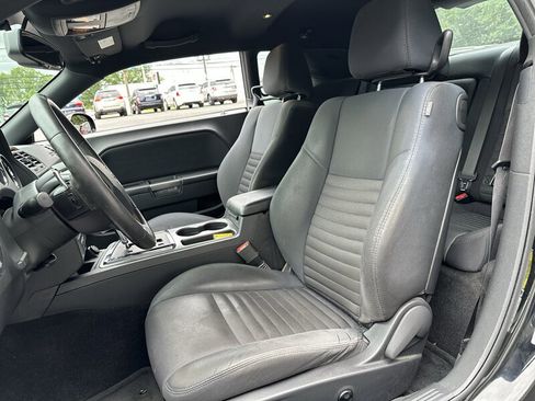 Used 2014 Dodge Challenger R/T w/ R/T Redline Group RWD image 10