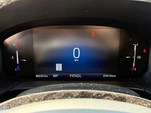 Used 2025 Ford Escape SE FWD image 17