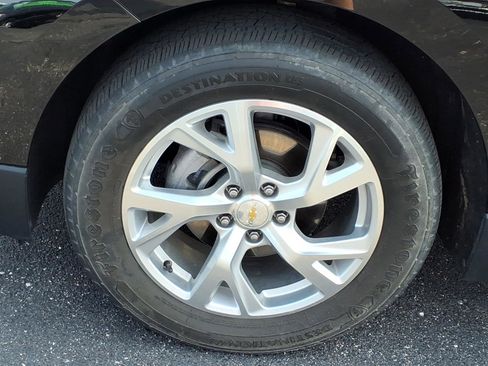 Used 2018 Chevrolet Equinox Premier FWD image 29