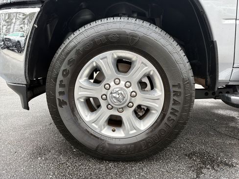 Used 2024 RAM 2500 Big Horn w/ Bed Utility Group image 12